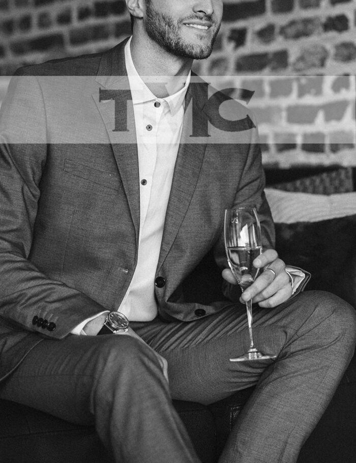 high class gigolo Simon in Parijs en Brussel